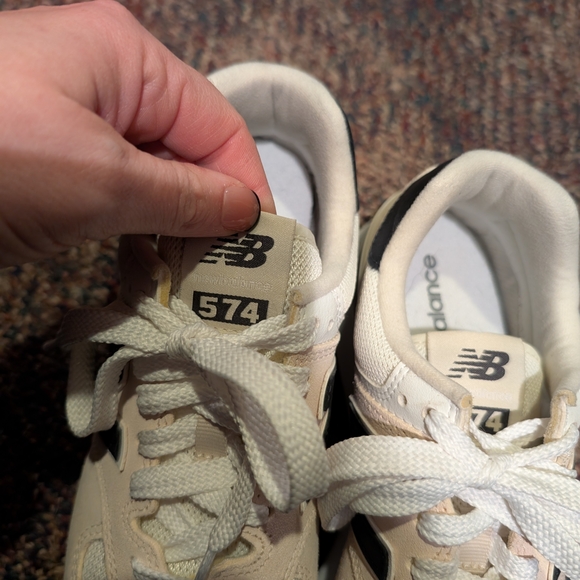 New Balance Women's 574 Platform - Picture 2 of 6